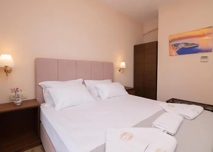 Zante Holidays Aparthotel