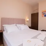 Zante Holidays Aparthotel