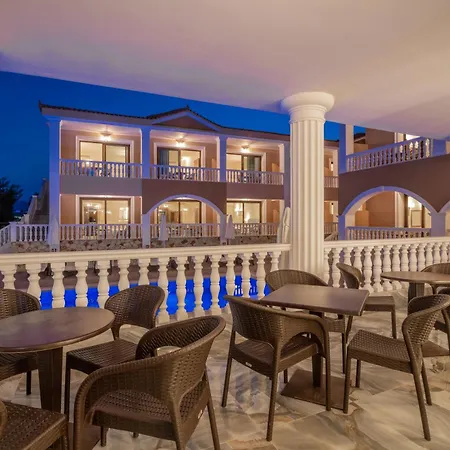 Zante Holidays شقة فندقية 4*