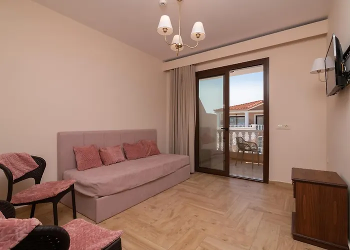 Zante Holidays Aparthotel 4*